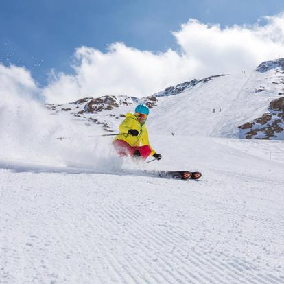 I noleggi e deposito sci nelle Alpi in Val Senales