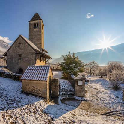 St. Prokulus Kirche und Museum