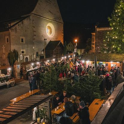 The Magic of Advent in Parcines